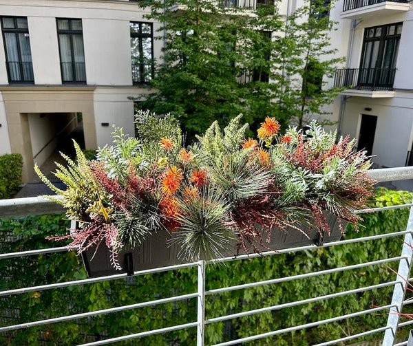 Künstlicher Blumenkasten Herbst/Winter